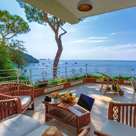 Flory Villa *